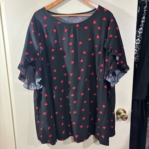 BLOOMCHIC Plus Size Black Red Heart Print Ruffle Sleeve Blouse Size 26